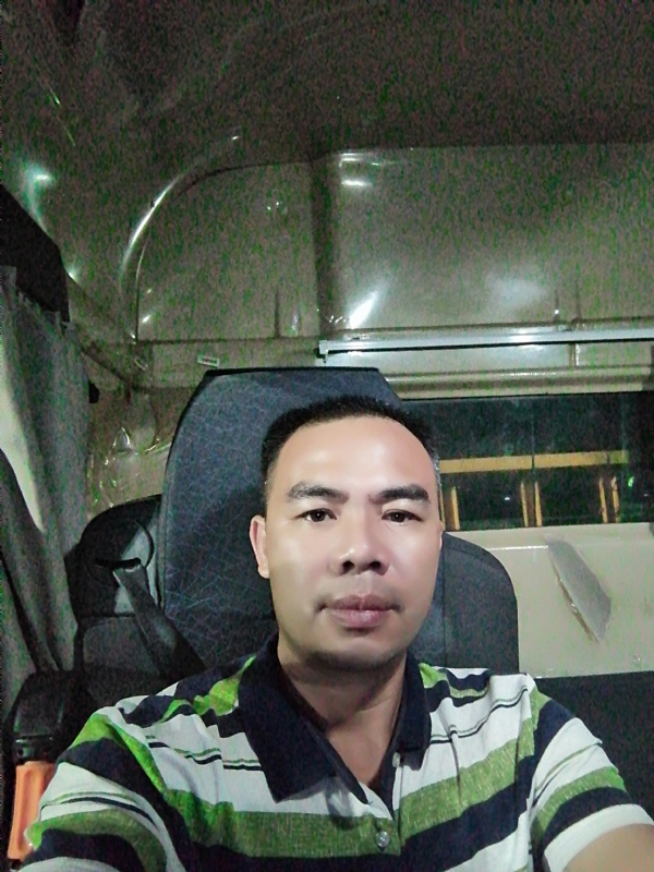 疯一般的爱恋的第一张照片--南通相亲服务中心