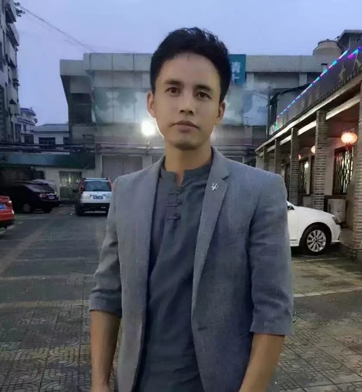 华谢的第一张照片--南通相亲服务中心