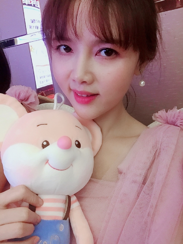 如朱砂的第一张照片--南通相亲服务中心