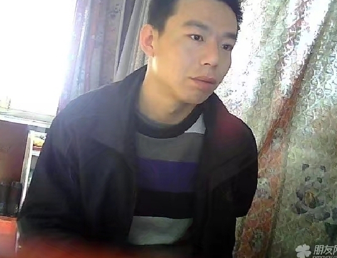 向钱奔跑的第一张照片--南通相亲服务中心