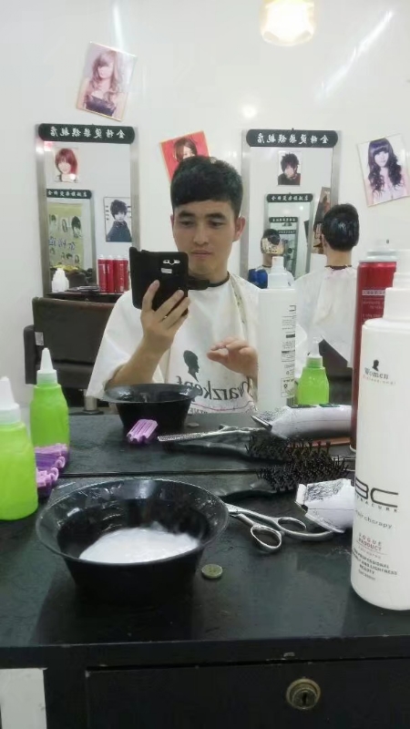 牛郎的第二张照片--南通相亲服务中心