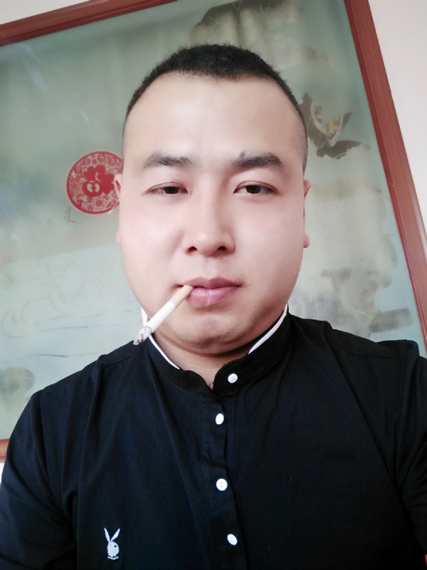 贰爺的第一张照片--南通相亲服务中心