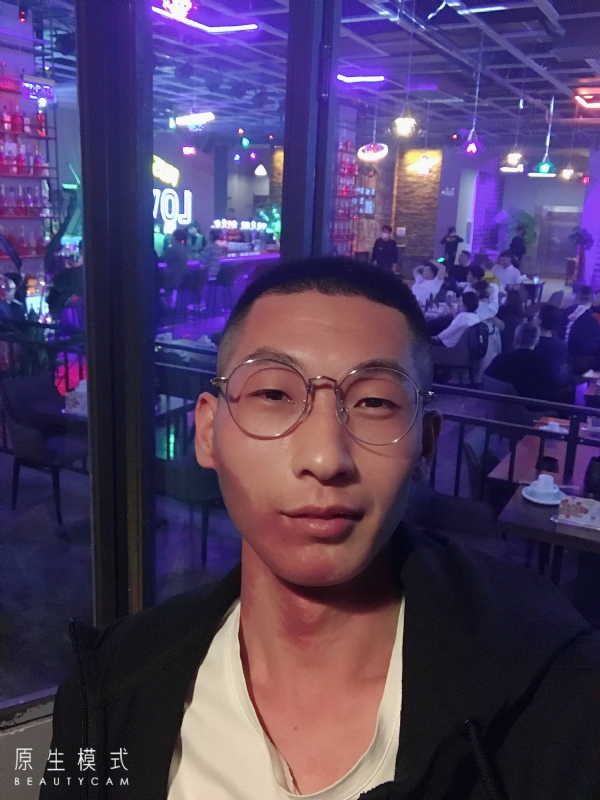 东北小伙的第一张照片--南通相亲服务中心