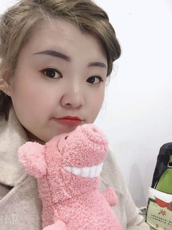 李娜的第一张照片--南通相亲服务中心