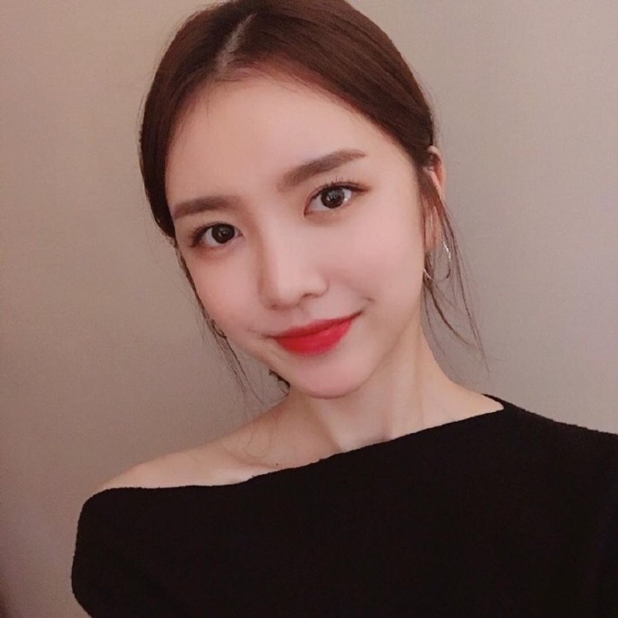 唐馨儿的第一张照片--南通相亲服务中心