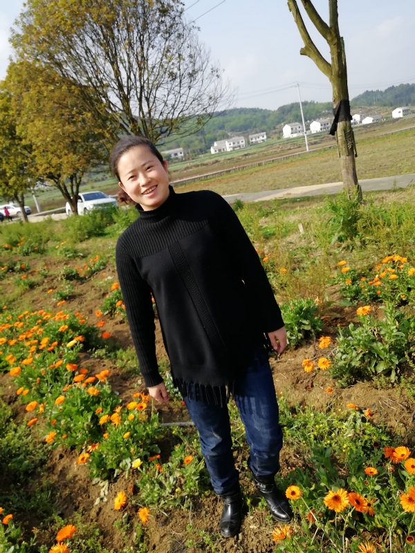 征婚女人的第四张照片--南通相亲服务中心