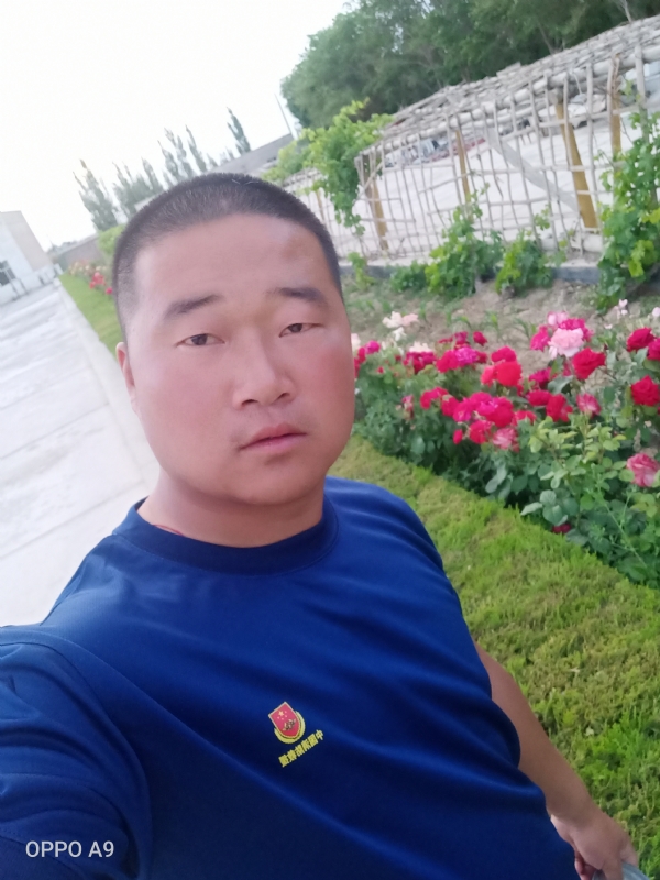 奋斗中的青春最美丽的第一张照片--南通相亲服务中心