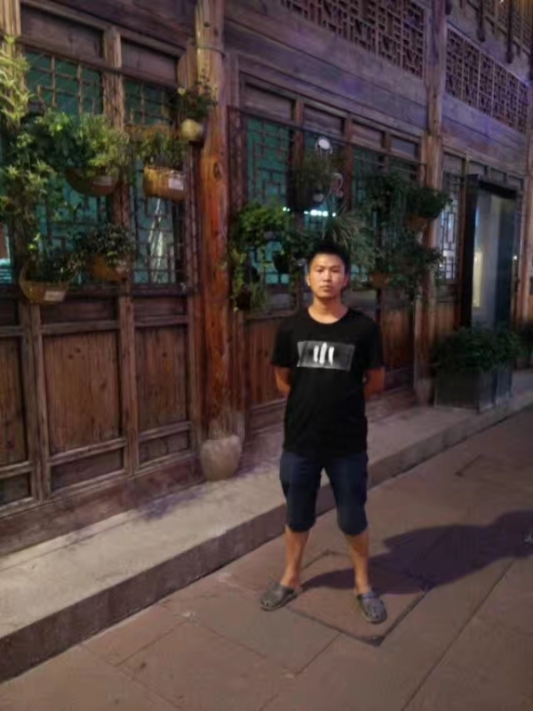 回忆的第一张照片--南通相亲服务中心