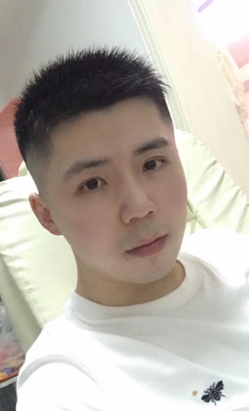 阿信的第一张照片--南通相亲服务中心