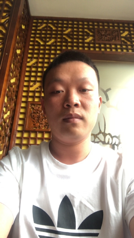 唐子龙的第二张照片--南通相亲服务中心