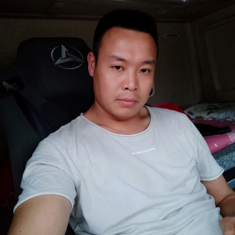 默默的第一张照片--南通相亲服务中心