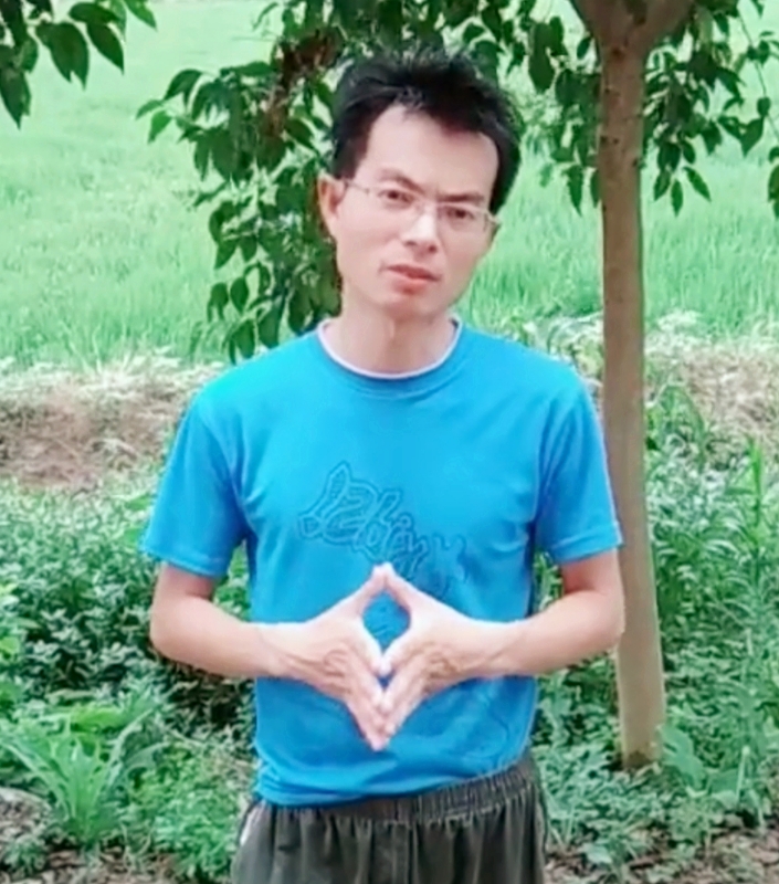 吴先生的第二张照片--南通相亲服务中心