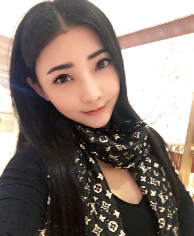 詩詩的第一张照片--南通相亲服务中心