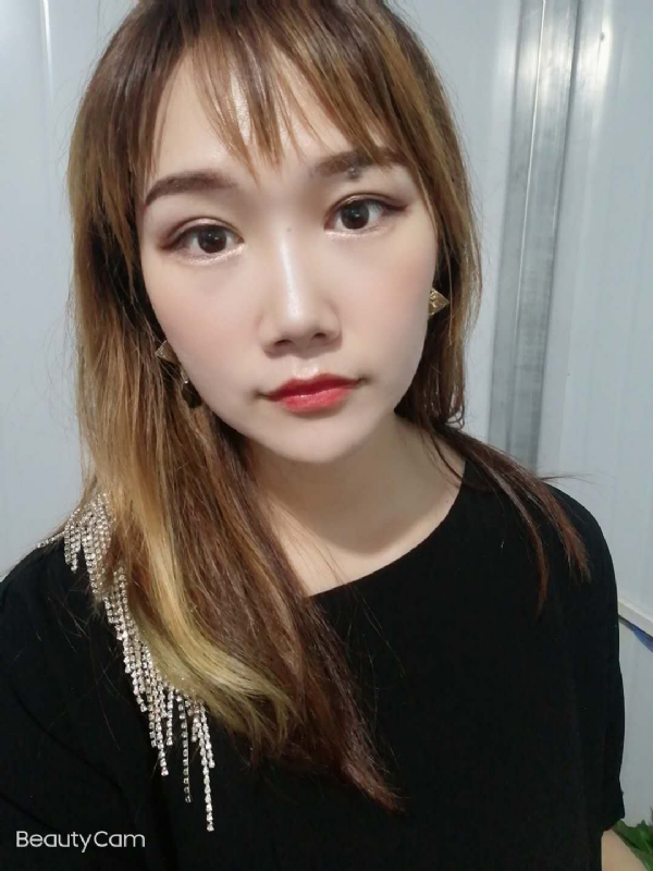 艾薇的第三张照片--南通相亲服务中心