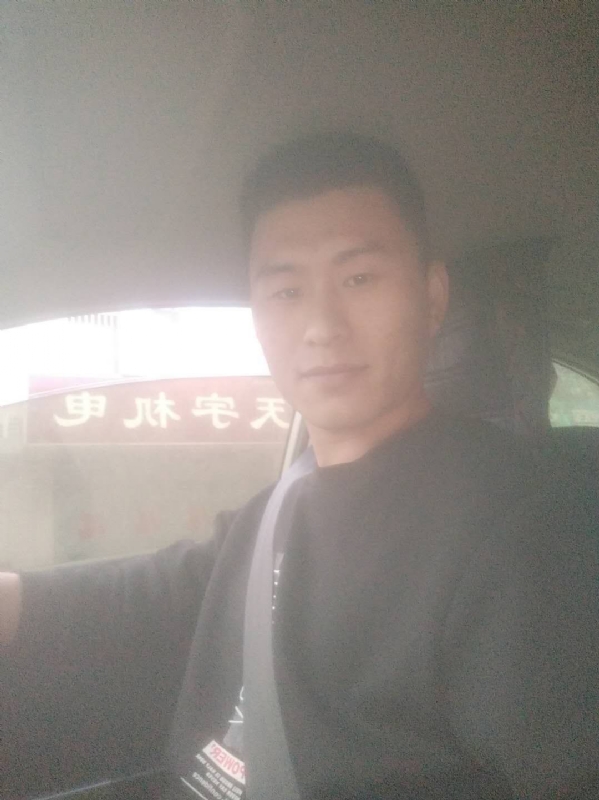 老鼠爱上猫的第一张照片--南通相亲服务中心