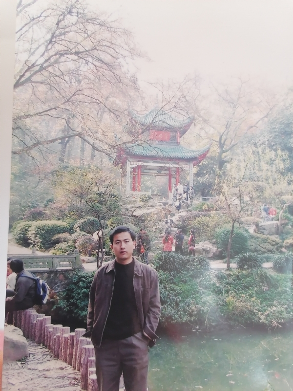 沧海一粟的第一张照片--南通相亲服务中心