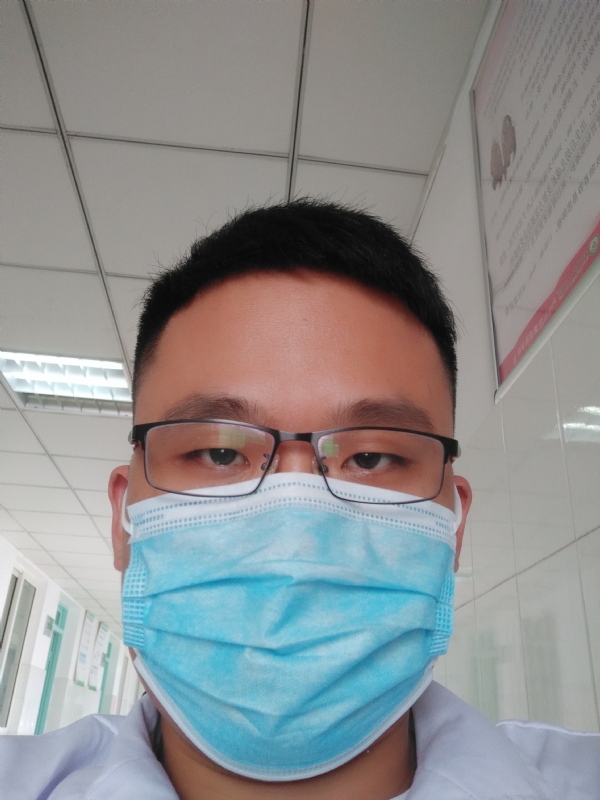 风轻云淡的第一张照片--南通相亲服务中心