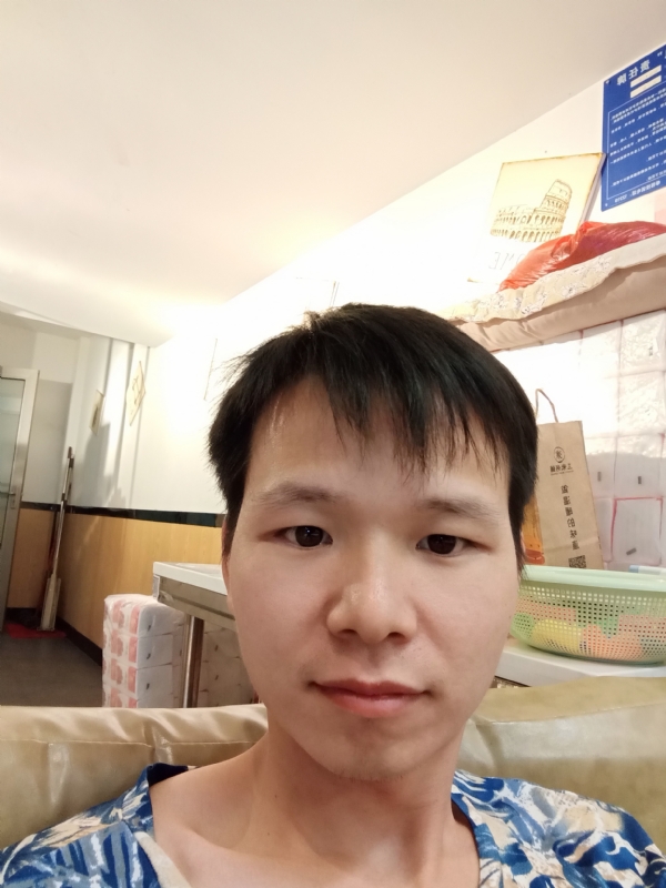 万里无云的第一张照片--南通相亲服务中心