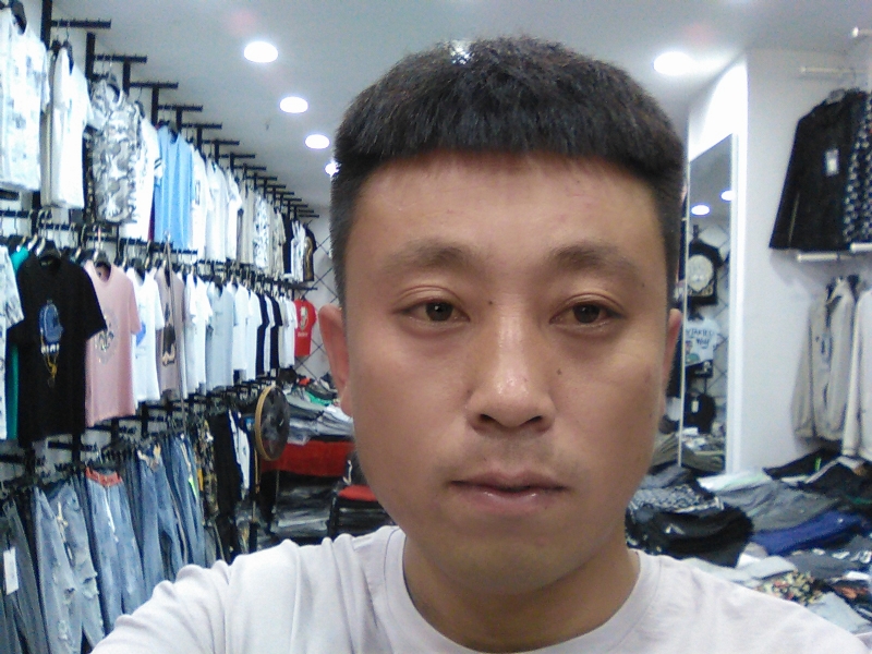 冰冷的心的第二张照片--南通相亲服务中心