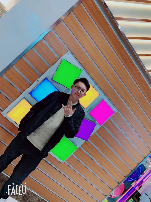 陪伴是最长情的告白的第一张照片--南通相亲服务中心