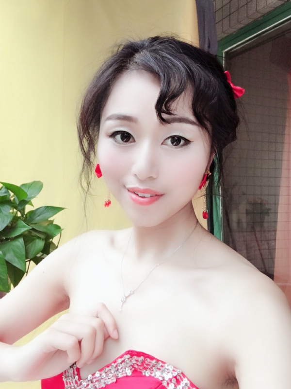 薇薇的第二张照片--南通相亲服务中心