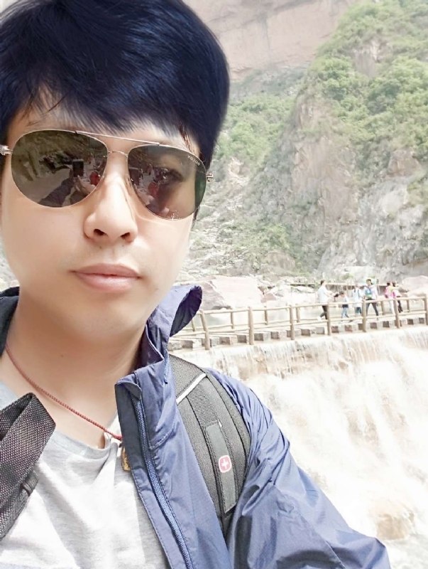 雅俗共赏的第一张照片--南通相亲服务中心