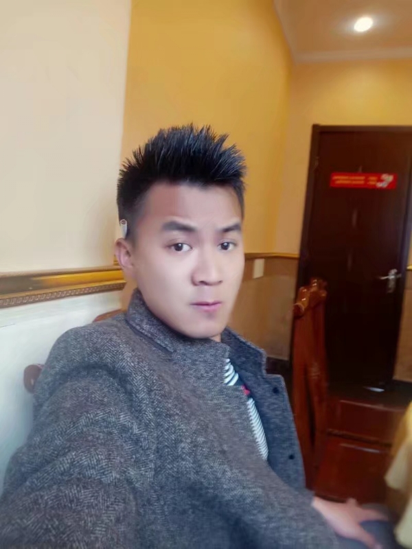 只为等你的第三张照片--南通相亲服务中心