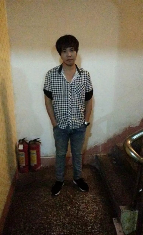 单身征婚的第一张照片--南通相亲服务中心