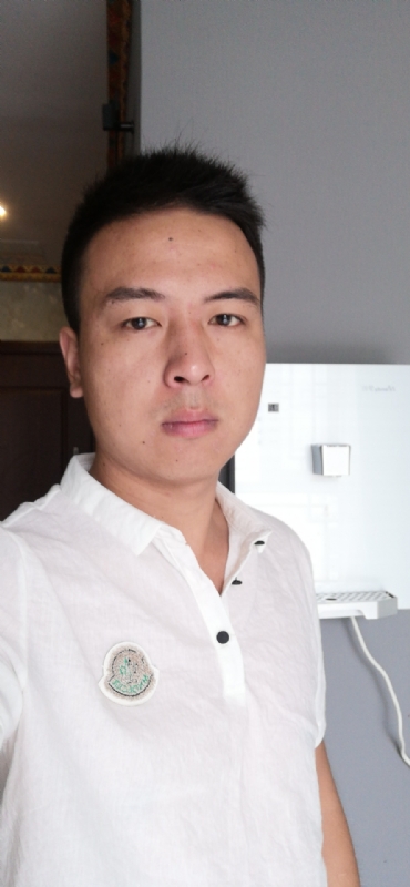 与卿共舞的第一张照片--南通相亲服务中心