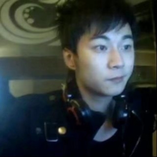 深夜人的第一张照片--南通相亲服务中心