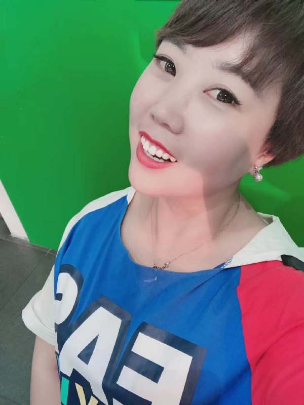 青青子衿的第一张照片--南通相亲服务中心