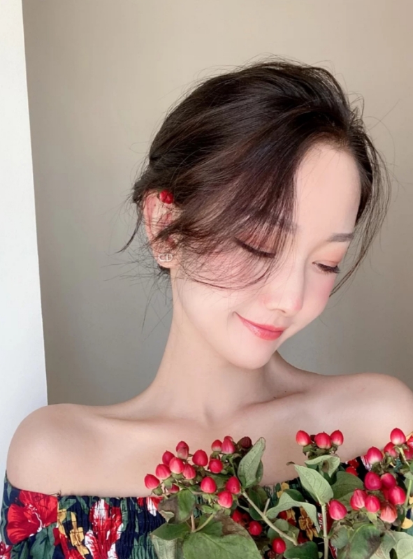 小诗vanessa的第二张照片--南通相亲服务中心