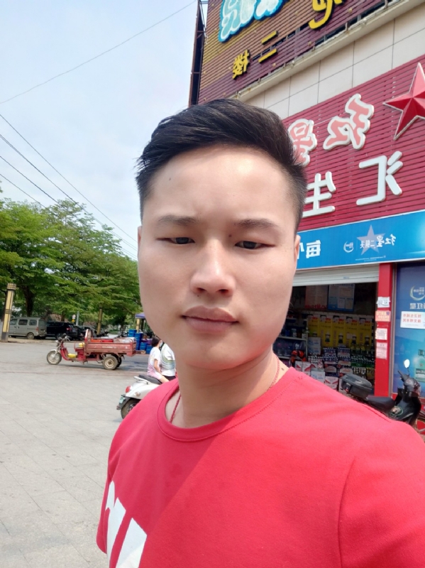 刘振军的第一张照片--南通相亲服务中心