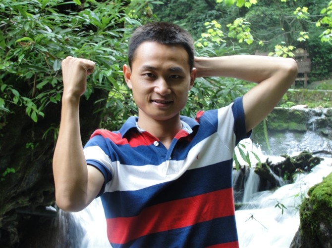 阿汤的第一张照片--南通相亲服务中心