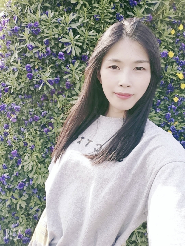 妍妍的第二张照片--南通相亲服务中心