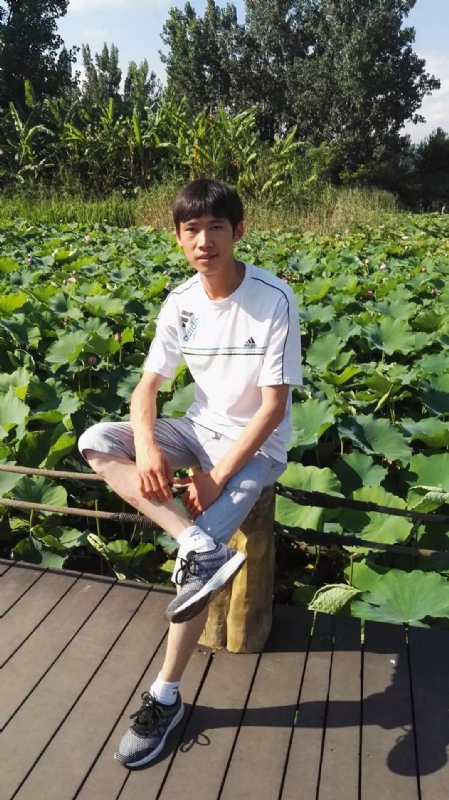 洛佐山娃的第一张照片--南通相亲服务中心