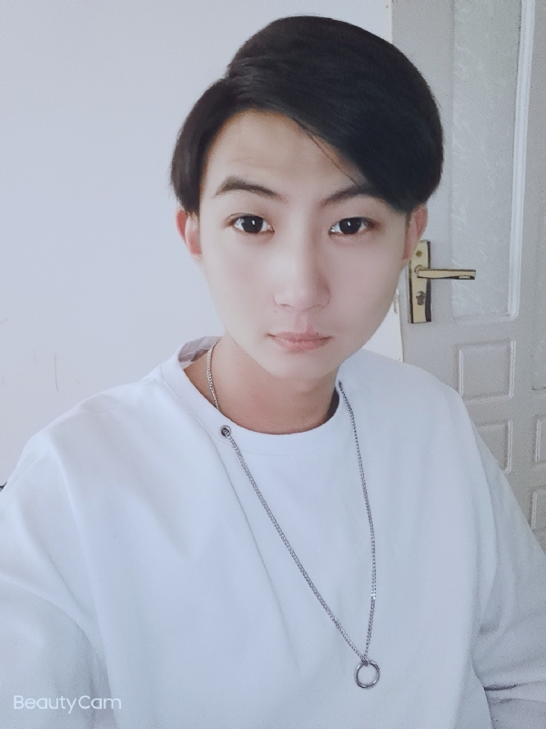 漠然的第四张照片--南通相亲服务中心