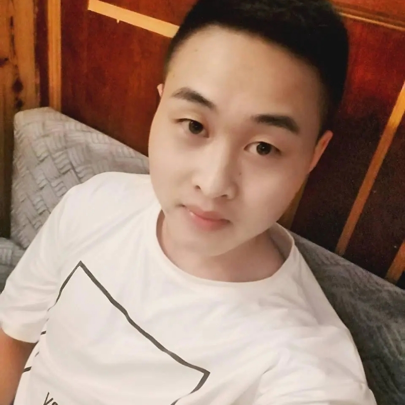 娃娃脸小爸爸的第二张照片--南通相亲服务中心