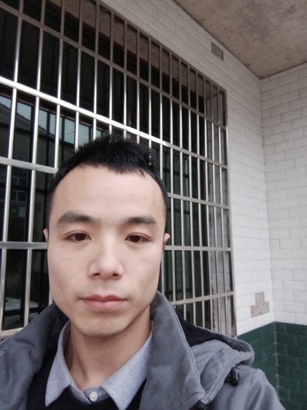 笑得那么开心的第三张照片--南通相亲服务中心