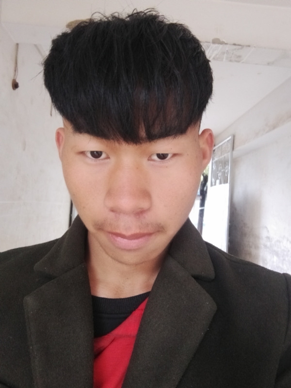 少年不在少的第二张照片--南通相亲服务中心