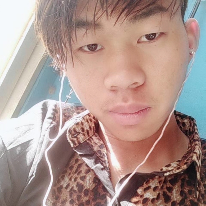 少年不在少的第三张照片--南通相亲服务中心