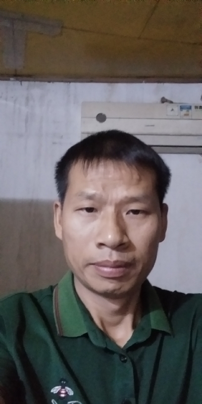 执着跋涉的第三张照片--南通相亲服务中心