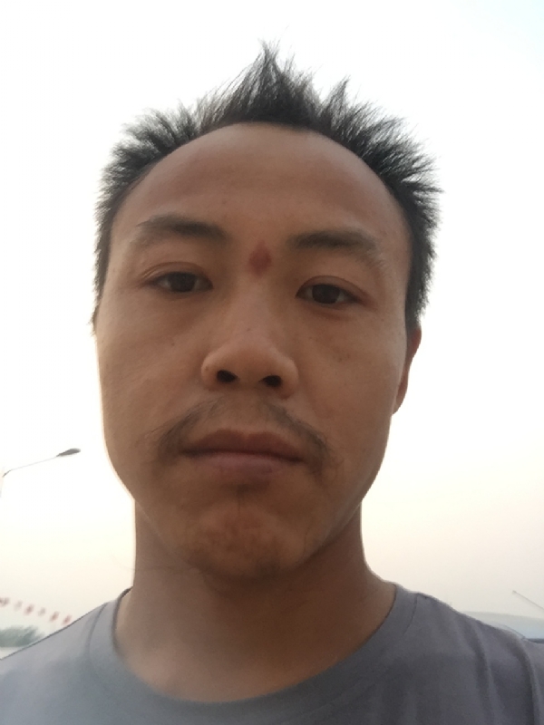 老曹的第一张照片--南通相亲服务中心