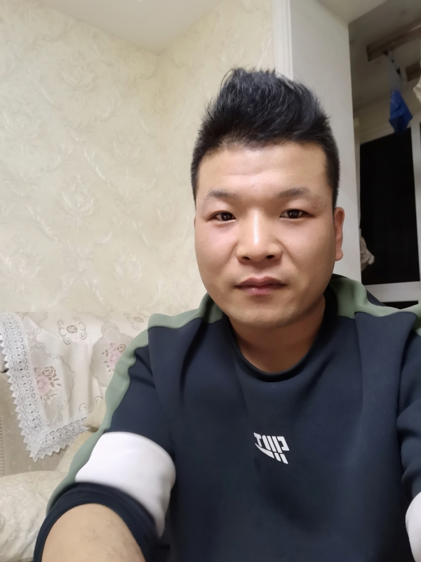 小猪猪的第一张照片--南通相亲服务中心