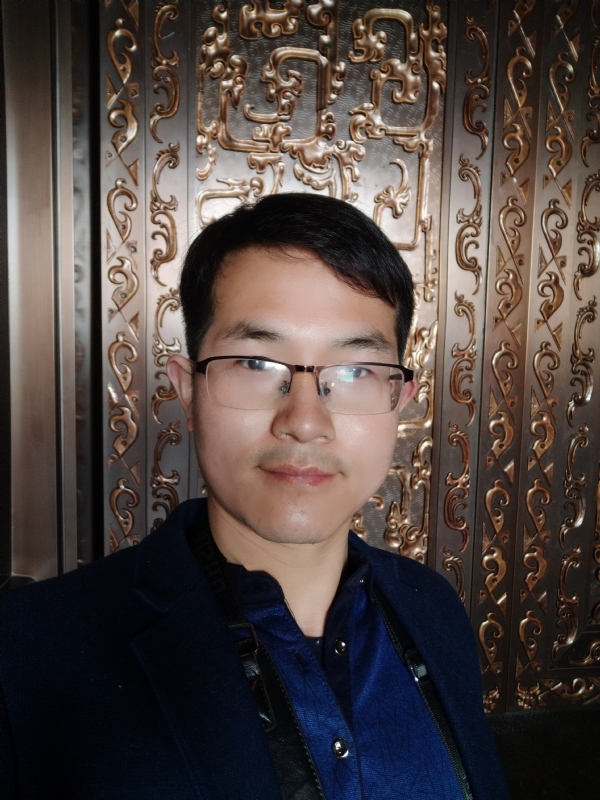 鹏鸟的第一张照片--南通相亲服务中心