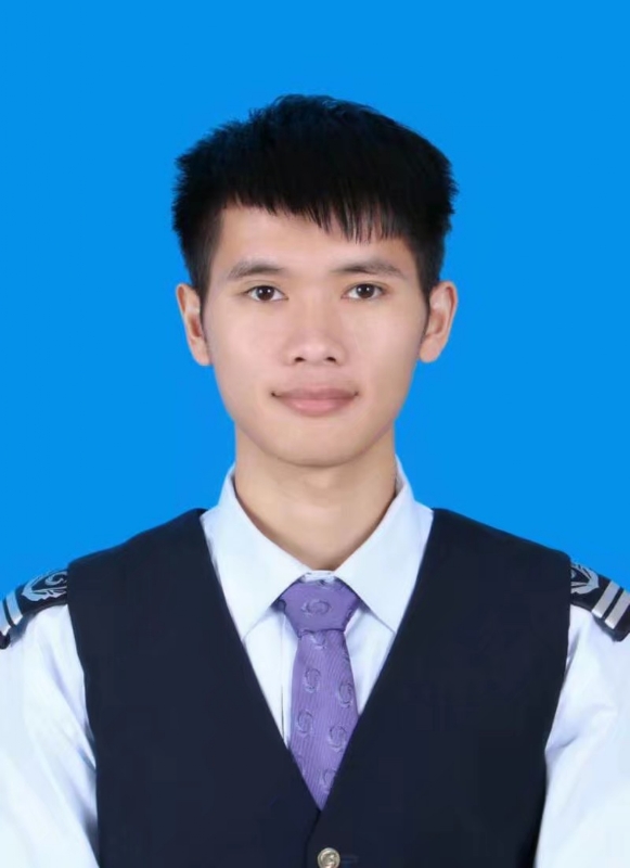 一头奔跑的熊的第一张照片--南通相亲服务中心