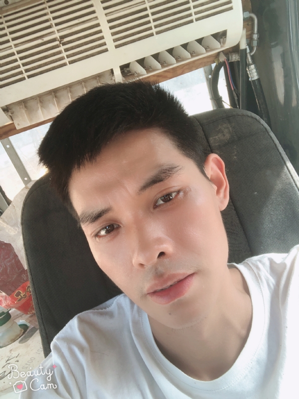 小董的第一张照片--南通相亲服务中心