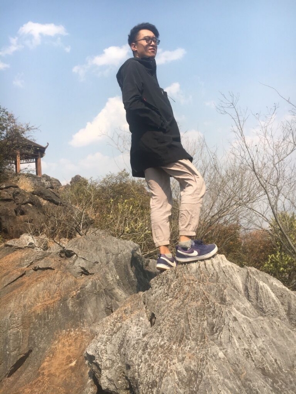 雨夜寻知己的第一张照片--南通相亲服务中心