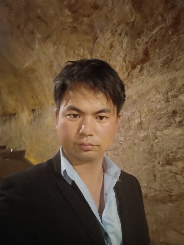 晚点的第二张照片--南通相亲服务中心