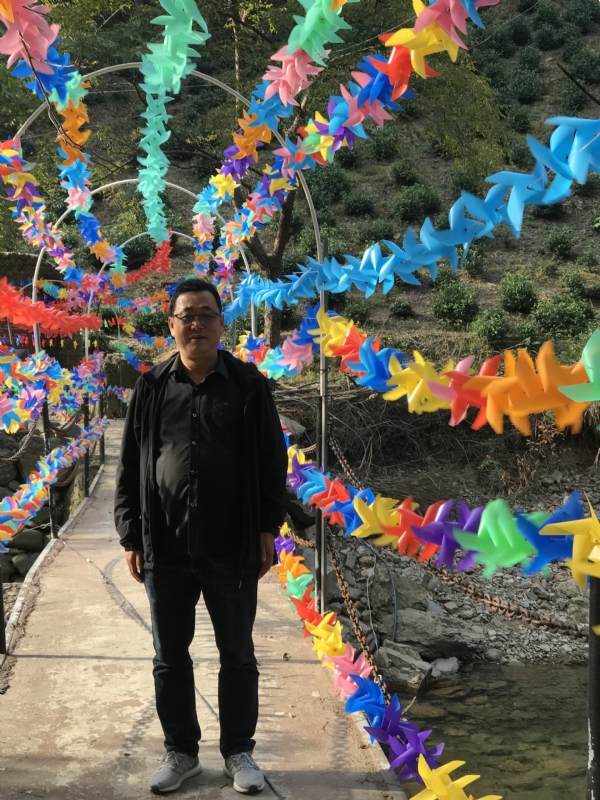 半世烟云的第二张照片--南通相亲服务中心